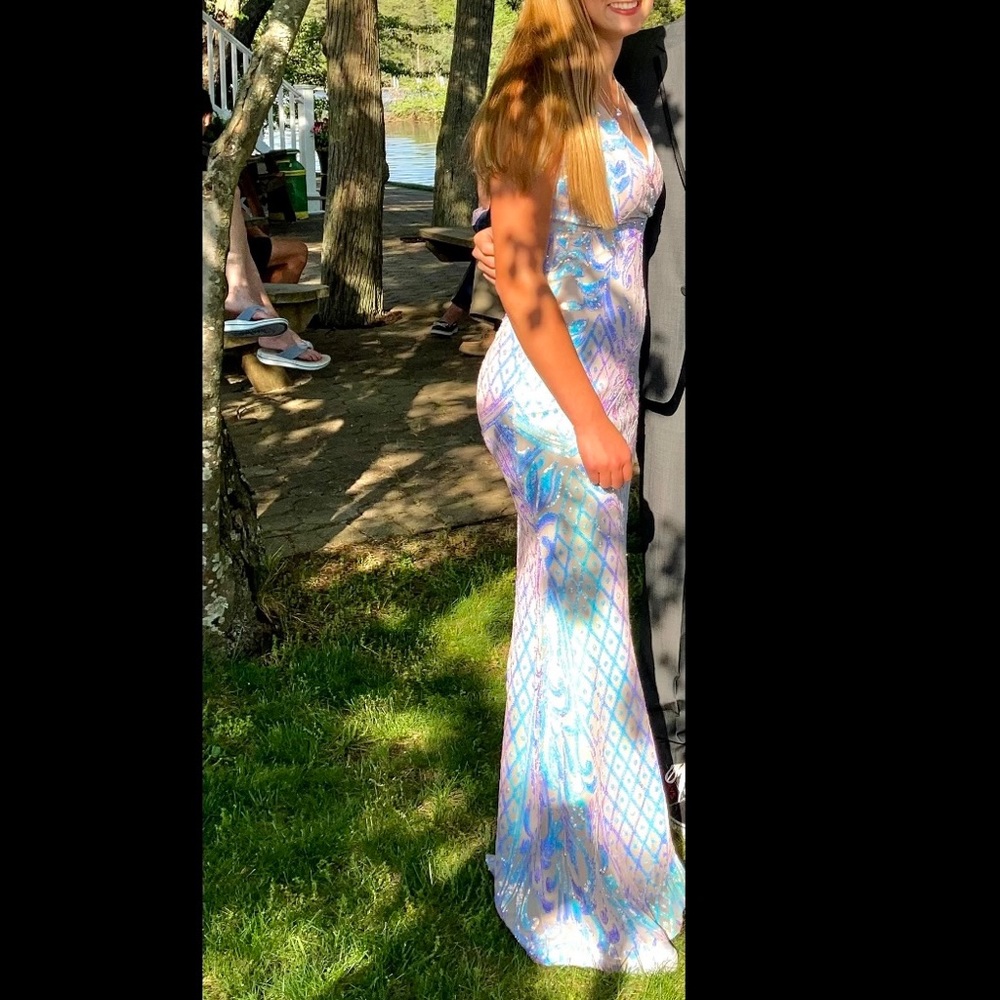 PROM DRESS